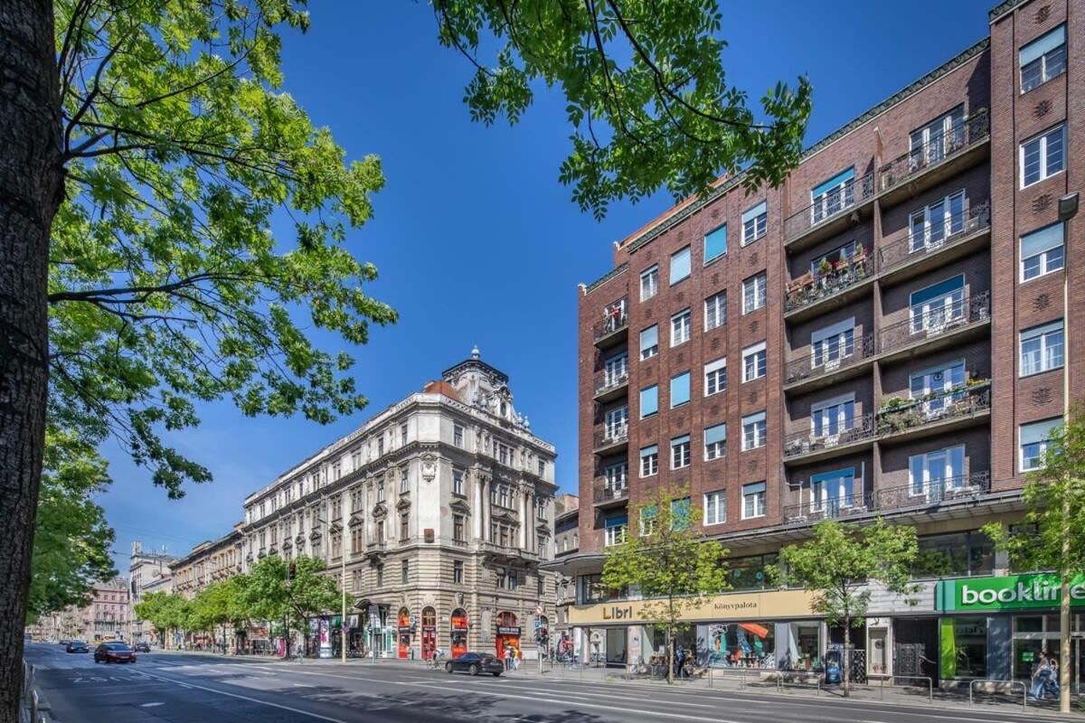 Newly Designed Central Studio Budapest Exterior photo