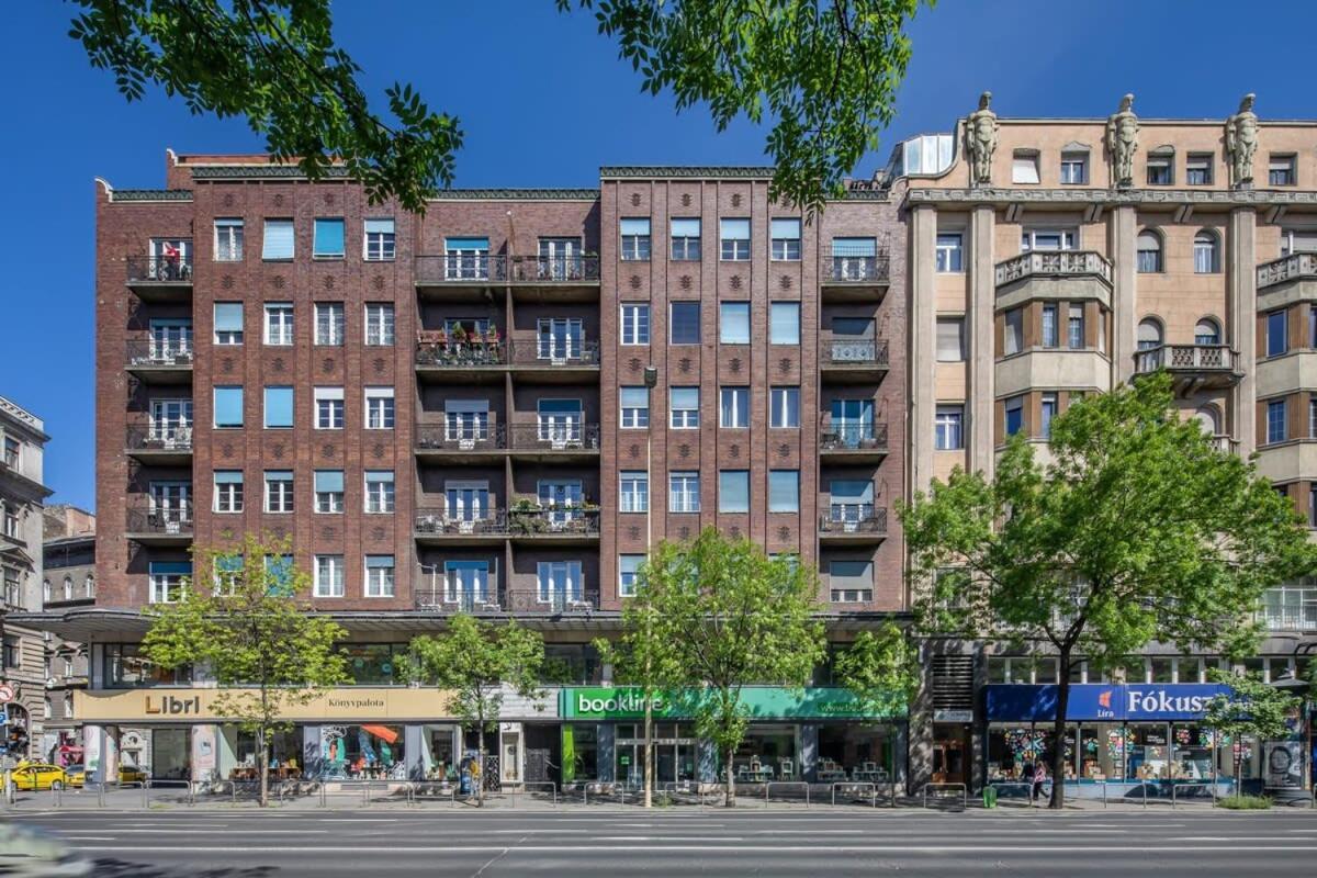 Newly Designed Central Studio Budapest Exterior photo